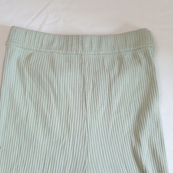 STORQ Maternity Pant / City Wide Leg Pant / Light Green - Picture 9 of 10